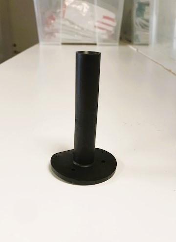 Gummitee på 83mm til Driving Range - sort